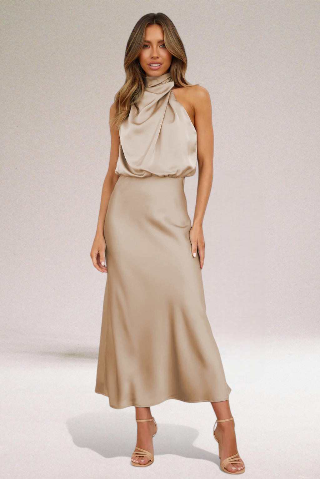 Mariam | Elegante satijnen halterjurk